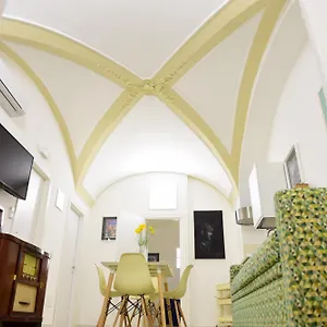 Casa vacanze Palazzo Clarenza Di San Domenico, Catania